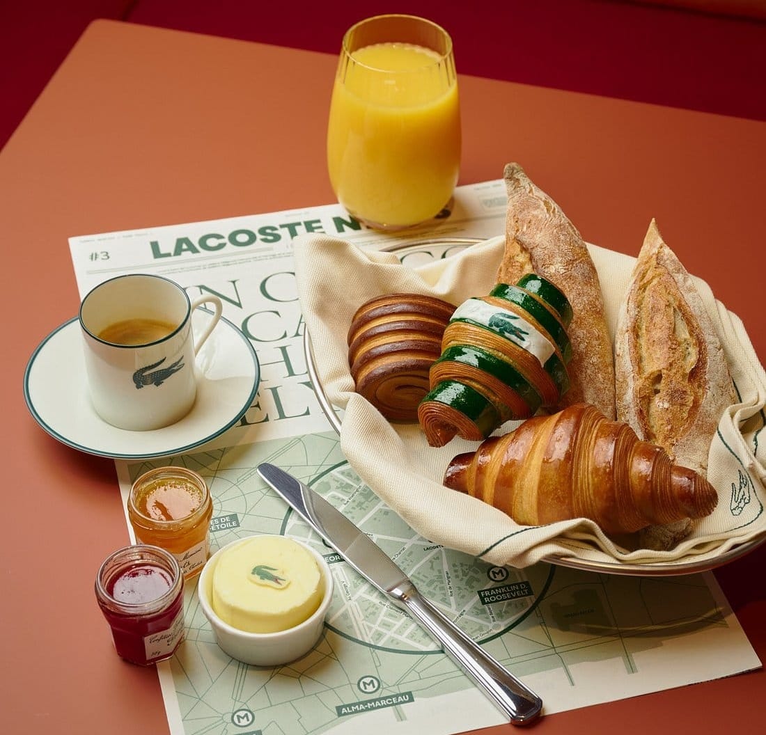 breakfast with coffee, orange juice and croissant